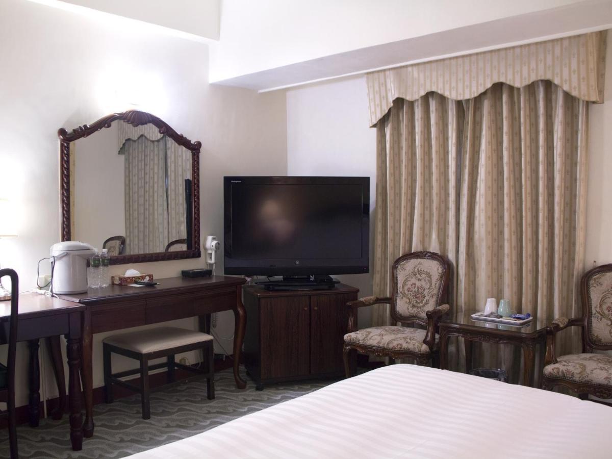 Hu House Hotel Kaohsiung Luaran gambar