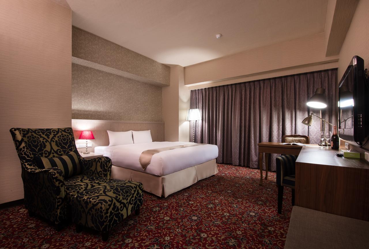 Hu House Hotel Kaohsiung Luaran gambar