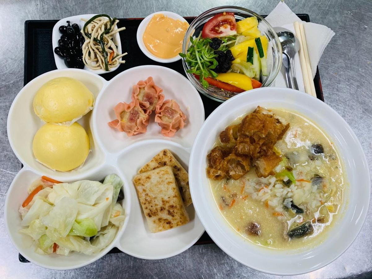 Hu House Hotel Kaohsiung Luaran gambar