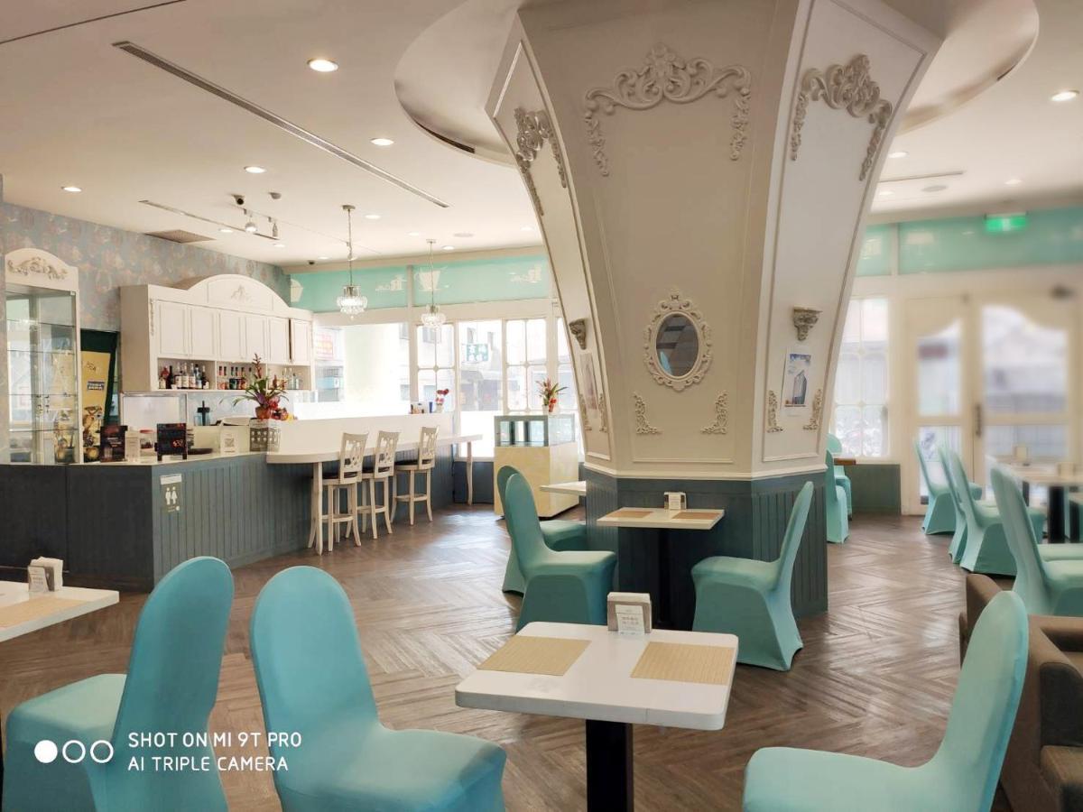 Hu House Hotel Kaohsiung Luaran gambar